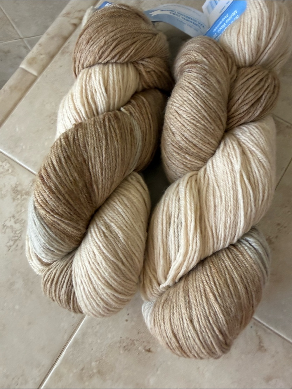 Cloudborn Fibers Merino Superwash Sock Twist Handpaints Yarn - Coffee With Milk - Picture 5 of 8